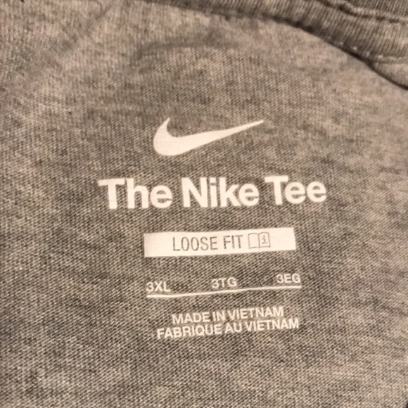 Nike Basketball T-shirt - Picture 8 of 9